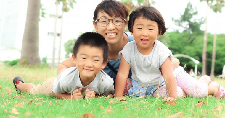 世界を救う子どもの笑顔写真会